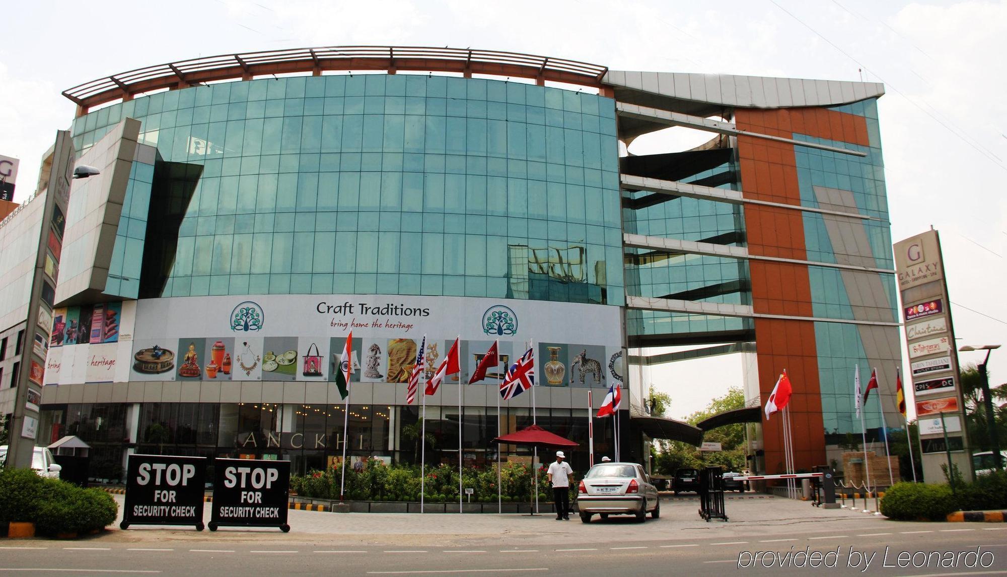 Galaxy Hotel & Spa Gurgaon Extérieur photo