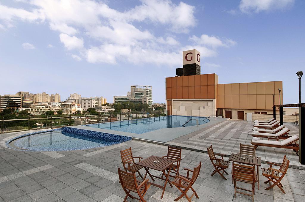 Galaxy Hotel & Spa Gurgaon Extérieur photo